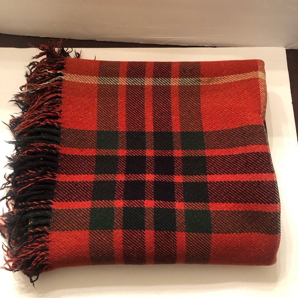 Cutter & Buck plaid blanket with fringe